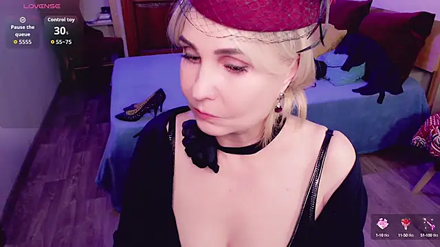 Snapshot of _unique_cam_ chatting on 09/21/25, 09:55  unique cam  online show from 09/21/25, 09:55