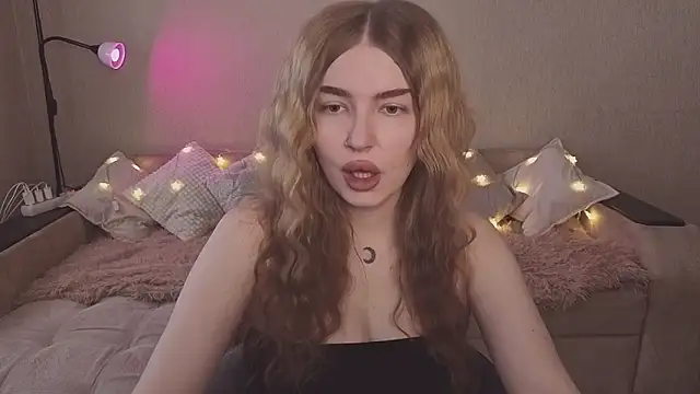 ViolettaLopez online show from 02/03/26, 01:05