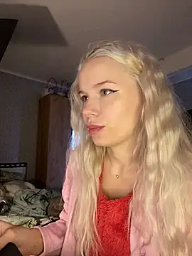 Snapshot of SIMBA_BOS chatting on 12/10/24, 02:38 SIMBA BOS online show from 12/10/24, 02:38