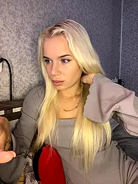 Snapshot of SIMBA_BOS chatting on 09/19/25, 02:57 SIMBA BOS online show from 09/19/25, 02:57