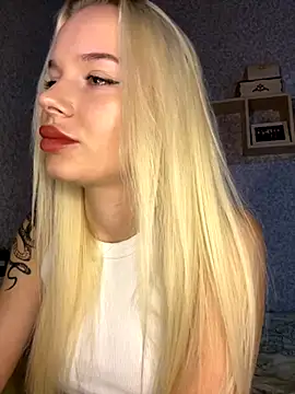 Snapshot of SIMBA_BOS chatting on 11/14/25, 02:32 SIMBA BOS online show from 11/14/25, 02:32