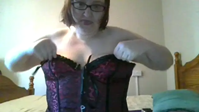 Snapshot of jukesy99 chatting on 11/25/25, 10:15 jukesy99 online show from 11/25/25, 10:15