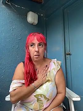 sofy alone online show from 04/02/26, 04:48