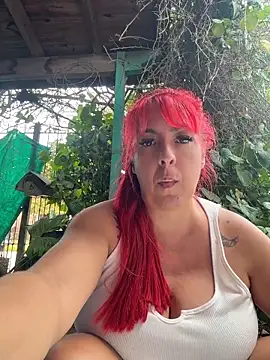 sofy alone online show from 05/06/26, 05:18
