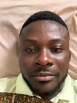 Snapshot of Khendren chatting on 03/04/26, 08:20 Khendren online show from 03/04/26, 08:20