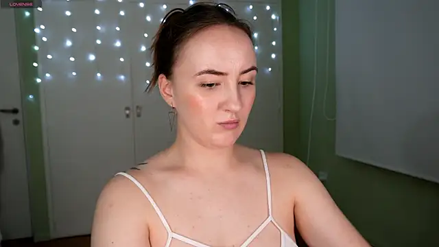 Black Eva  online show from 03/07/25, 05:17