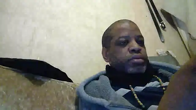 alfiebrown007 online show from 03/14/25, 01:37