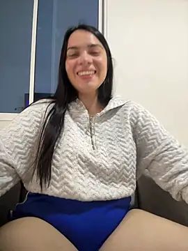 Snapshot of _queen_sofia chatting on 02/18/25, 05:10 queen sofia online show from 02/18/25, 05:10