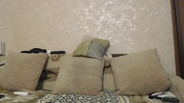 Amy August online show from 11/08/25, 07:34