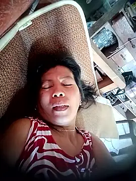 TropicalFlower online show from 10/22/25, 04:02