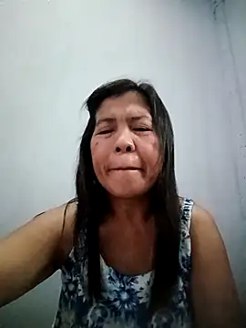 TropicalFlower online show from 12/18/25, 03:01