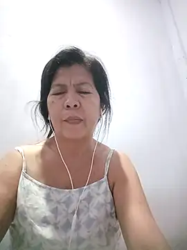 Snapshot of TropicalFlower chatting on 02/02/26, 02:05 TropicalFlower online show from 02/02/26, 02:05