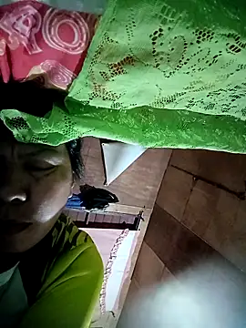 Snapshot of TropicalFlower chatting on 02/15/26, 08:38 TropicalFlower online show from 02/15/26, 08:38