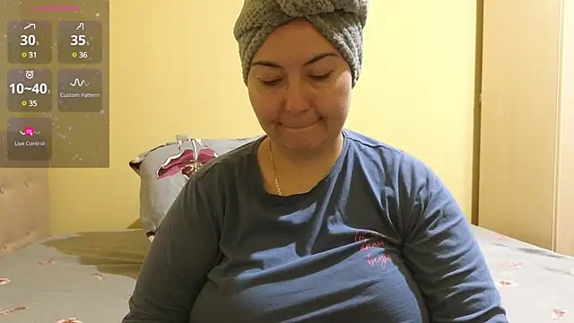 BBW MILF 4U online show from 02/16/25, 06:43