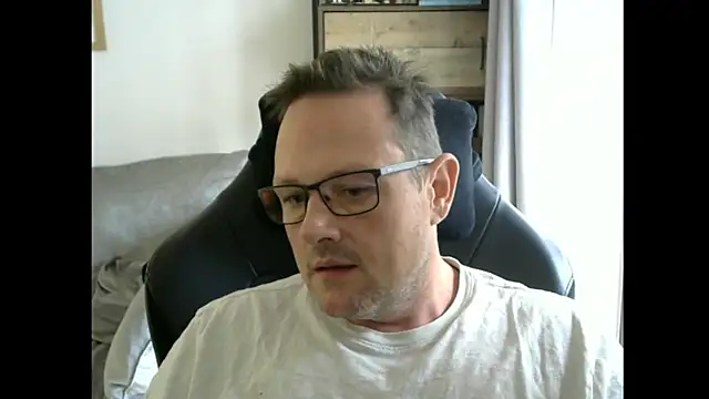 ZebedeePirate online show from 09/28/25, 08:52