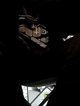 Snapshot of thefire420 chatting on 10/24/25, 08:22 thefire420 online show from 10/24/25, 08:22