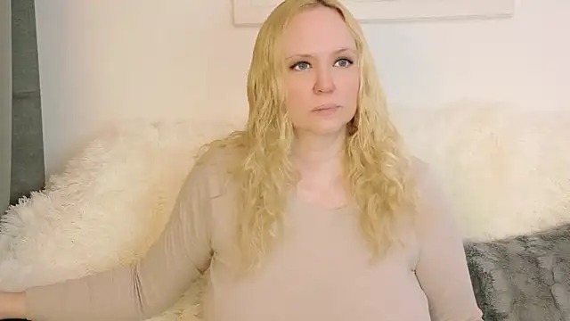 Sarah4you online show from 04/07/26, 08:20