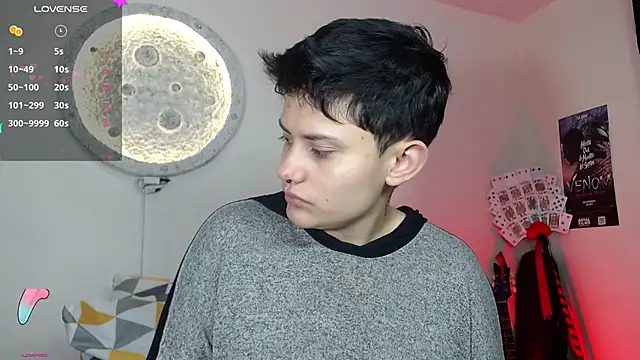 girl intense444 online show from 02/08/25, 01:11