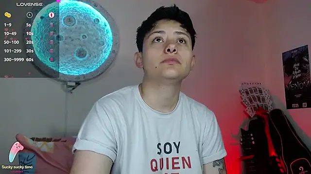 girl intense444 online show from 03/14/25, 01:35