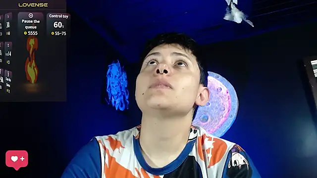 girl intense444 online show from 09/17/25, 01:02