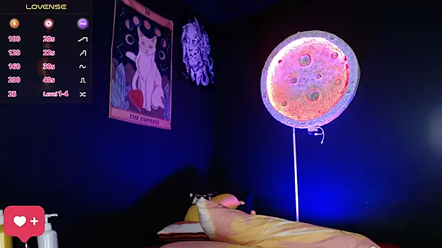 girl intense444 online show from 11/12/25, 07:35