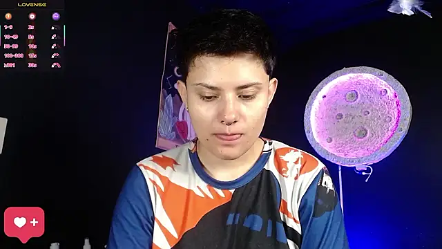 girl intense444 online show from 03/02/26, 12:56