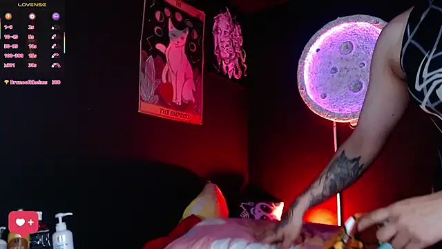 girl intense444 online show from 04/07/26, 07:25