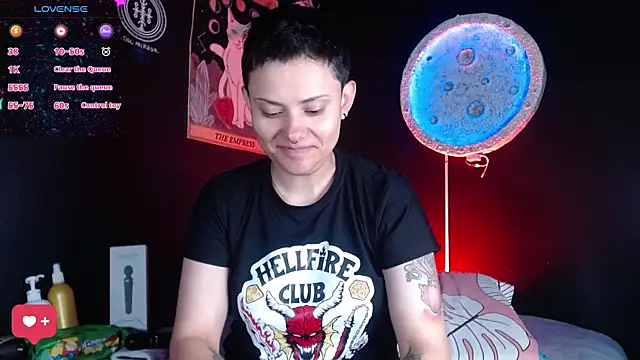 girl intense444 online show from 07/15/26, 12:54