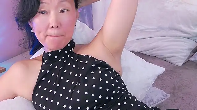 Asian legs online show from 07/28/26, 11:17