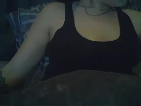 Snapshot of geilmeisje98 chatting on 12/12/24, 10:31 geilmeisje98 online show from 12/12/24, 10:31