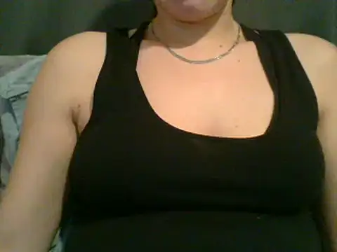 Snapshot of geilmeisje98 chatting on 12/21/24, 08:39 geilmeisje98 online show from 12/21/24, 08:39