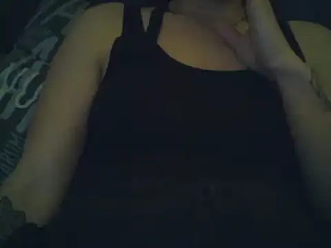 Snapshot of geilmeisje98 chatting on 12/22/24, 07:52 geilmeisje98 online show from 12/22/24, 07:52