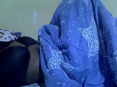 EbonyMina  online show from 09/28/25, 02:50