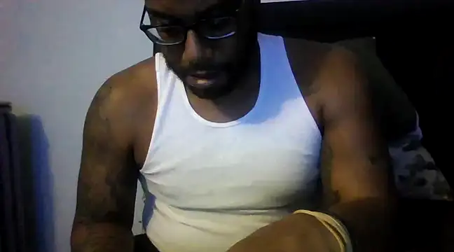 Snapshot of ReeferMadness59 chatting on 12/24/24, 03:05 ReeferMadness59 online show from 12/24/24, 03:05