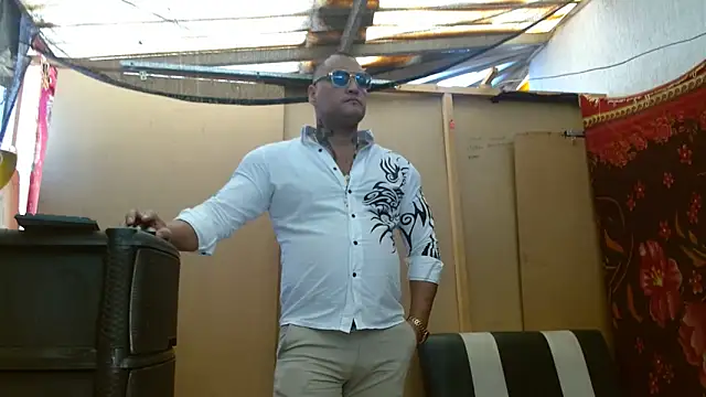 hardrock982 online show from 03/01/25, 01:29