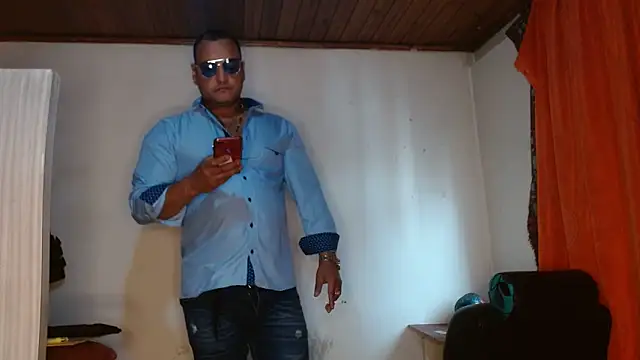 hardrock982 online show from 03/18/25, 01:42