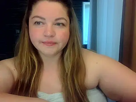 Snapshot of cute__cherry chatting on 05/23/26, 11:47 cute cherry online show from 05/23/26, 11:47