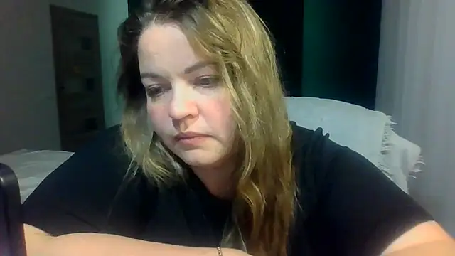 Snapshot of cute__cherry chatting on 07/28/26, 07:39 cute cherry online show from 07/28/26, 07:39