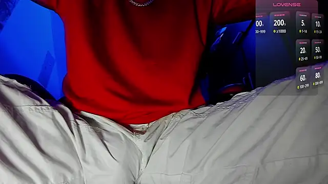 Snapshot of Alex_smith00 chatting on 12/26/24, 12:25 Alex smith00 online show from 12/26/24, 12:25