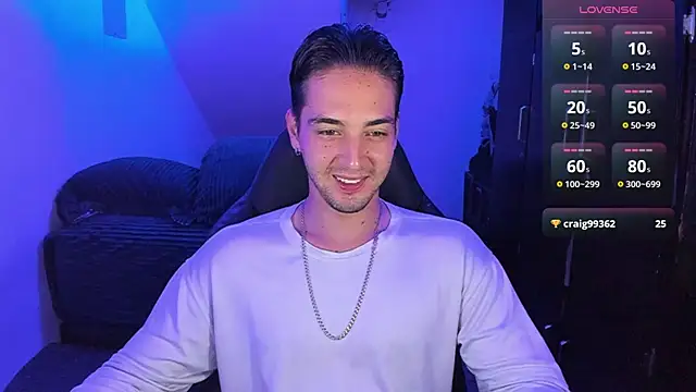 Snapshot of Alex_smith00 chatting on 01/07/25, 11:56 Alex smith00 online show from 01/07/25, 11:56