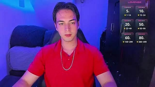 Snapshot of Alex_smith00 chatting on 02/16/25, 01:47 Alex smith00 online show from 02/16/25, 01:47