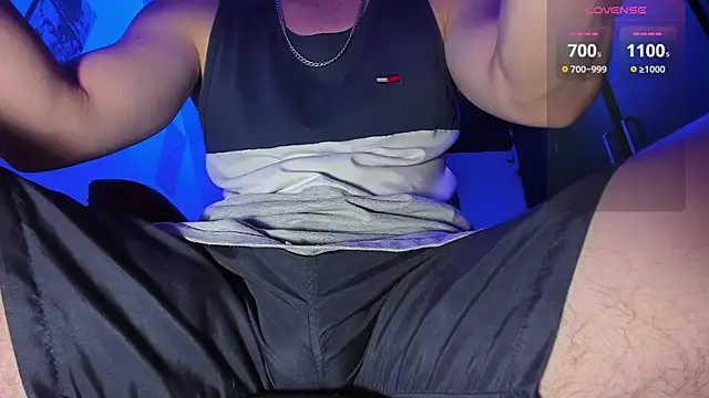 Snapshot of Alex_smith00 chatting on 09/21/25, 07:37 Alex smith00 online show from 09/21/25, 07:37