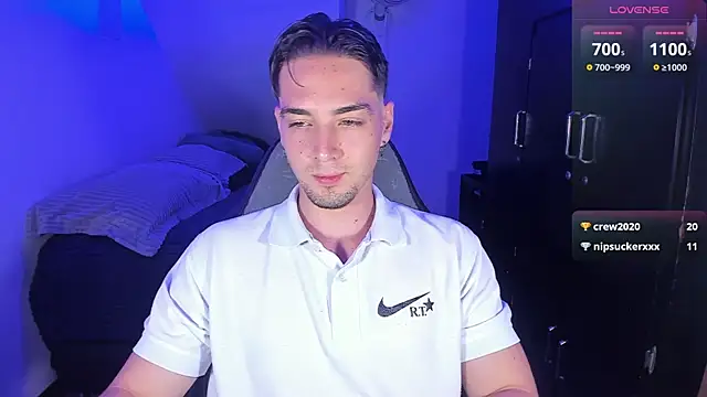 Snapshot of Alex_smith00 chatting on 10/02/25, 11:56 Alex smith00 online show from 10/02/25, 11:56