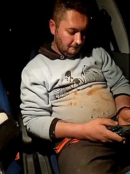 nemes2 online show from 12/03/25, 03:54