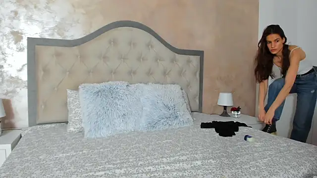 JennaMyers online show from 01/29/25, 08:14