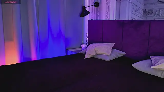 SofiaFoster  online show from 02/26/25, 05:17