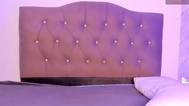 alysson 18 online show from 03/17/26, 01:25