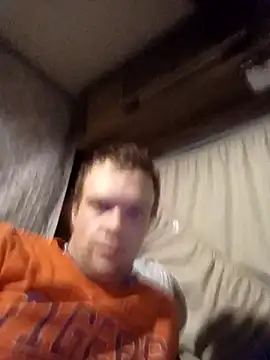 Snapshot of Dalton2288 chatting on 11/06/25, 09:10 Dalton2288 online show from 11/06/25, 09:10