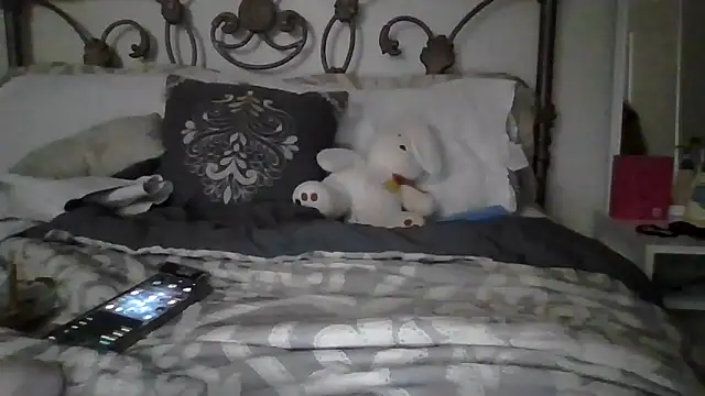 persephone332 online show from 10/12/25, 06:01