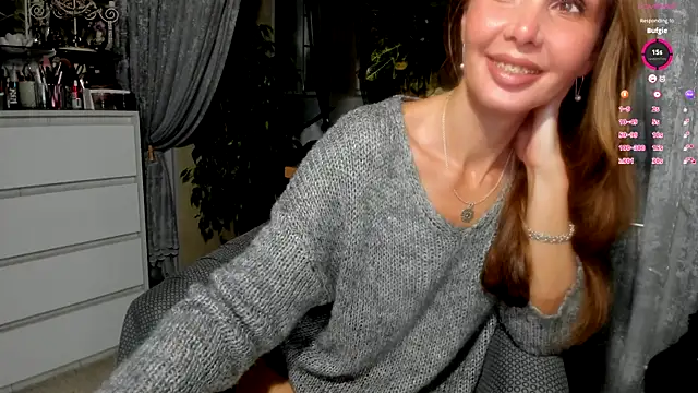 Snapshot of Aurora108 chatting on 11/10/25, 09:58 Aurora108 online show from 11/10/25, 09:58